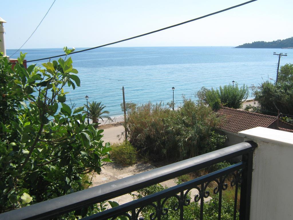 Friderica House Hotel Poros  ห้อง รูปภาพ
