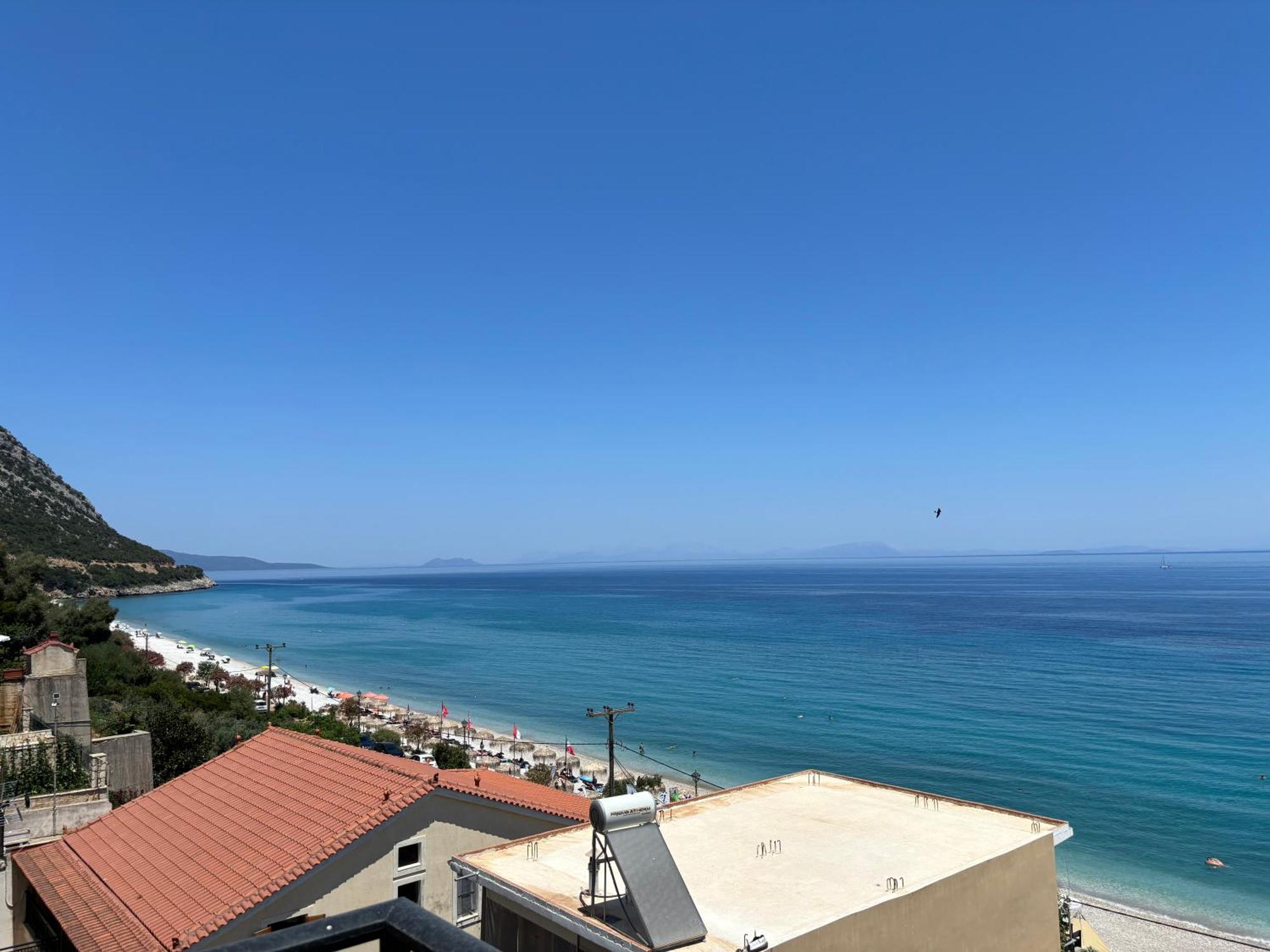 Friderica House Hotel Poros  ภายนอก รูปภาพ