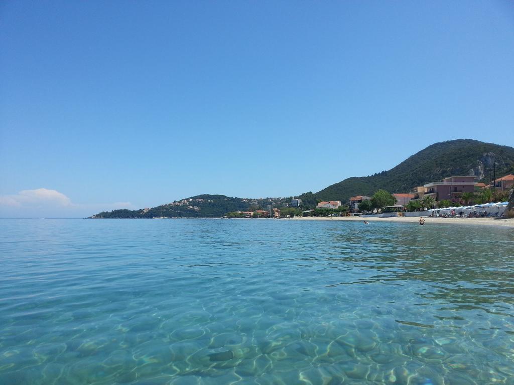 Friderica House Hotel Poros  ภายนอก รูปภาพ